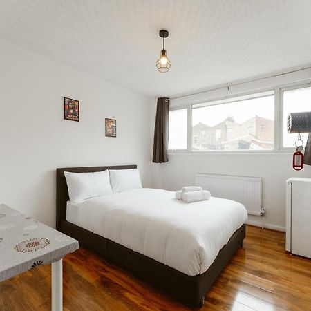 Canningtown Double Rooms - 20 Лондон Екстер'єр фото