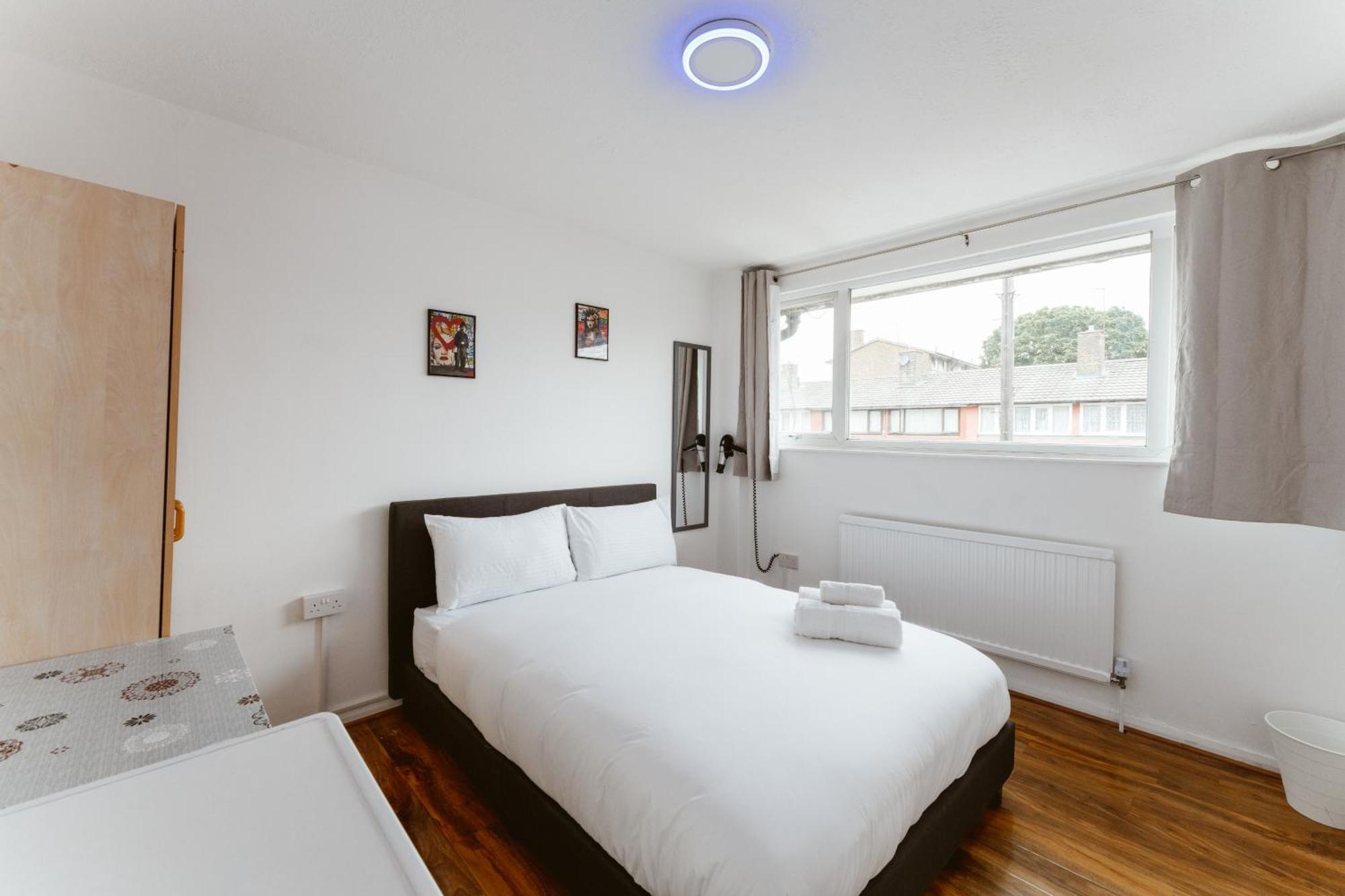 Canningtown Double Rooms - 20 Лондон Екстер'єр фото